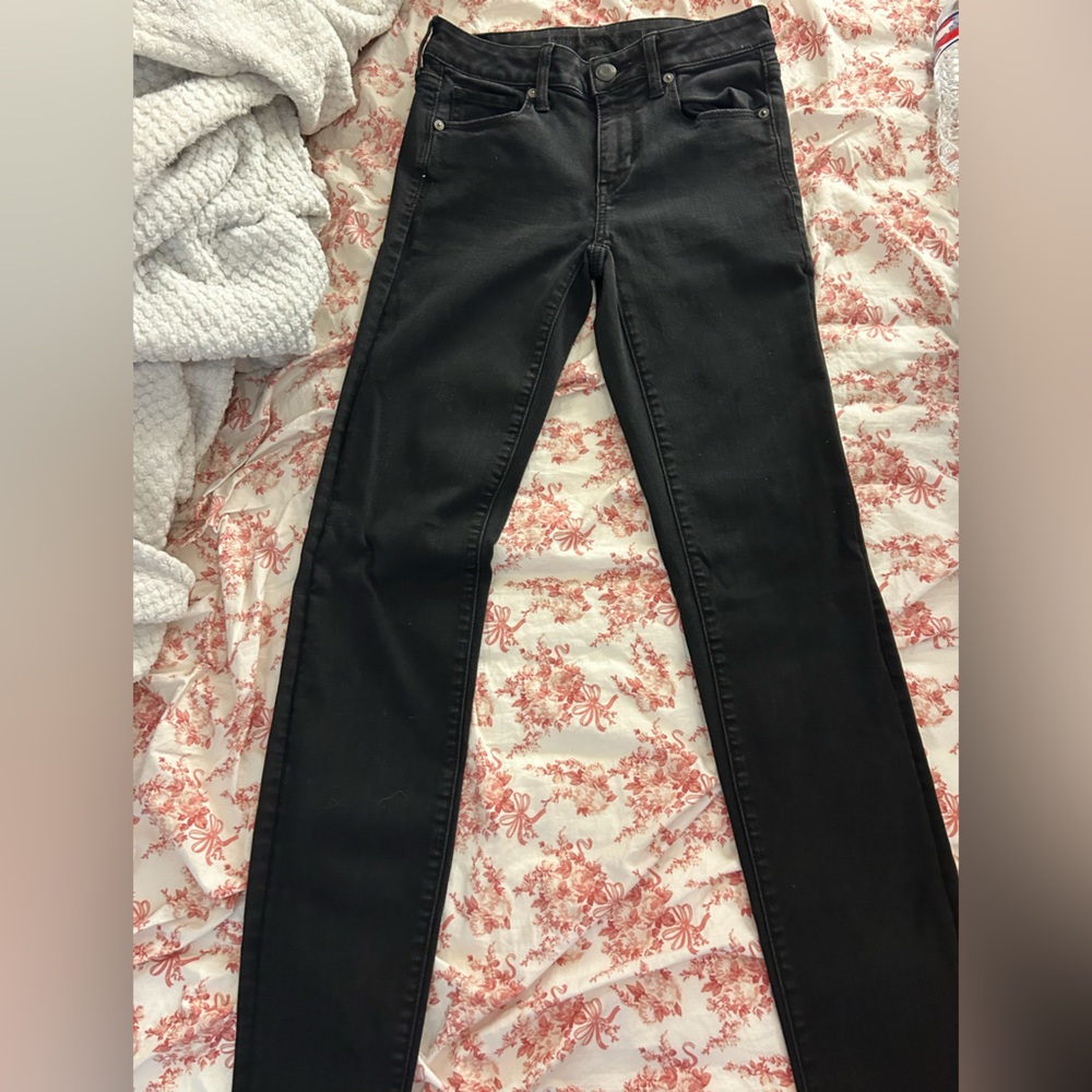 Black American Eagle Skinny Jeans